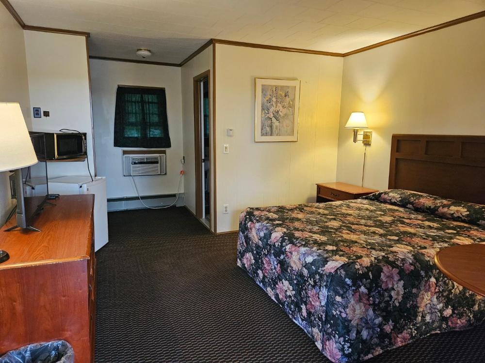 Alpenhaus Motel Image 13