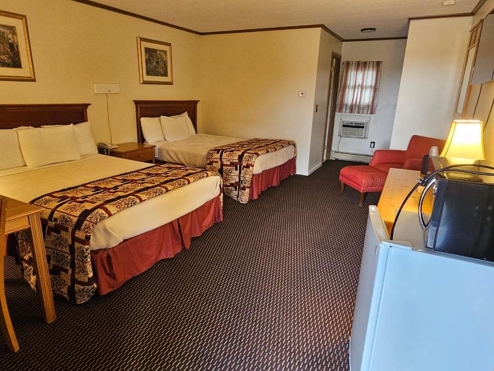 Queen Room with Two Queen Beds