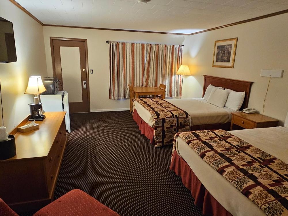 Queen Room